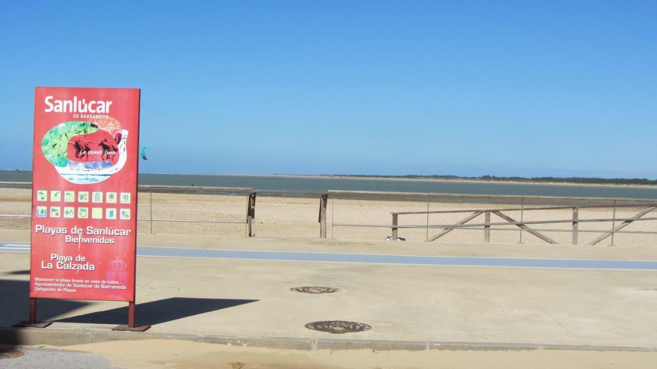 Chalet Junto Playa Y Centro Sanlucar de Barrameda Bagian luar foto
