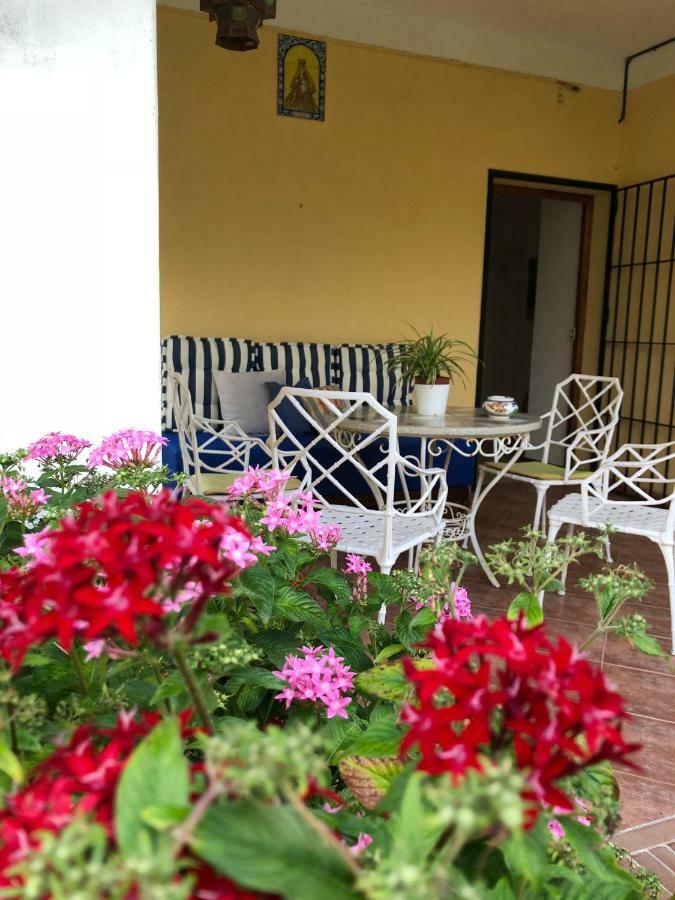 Chalet Junto Playa Y Centro Sanlucar de Barrameda Bagian luar foto